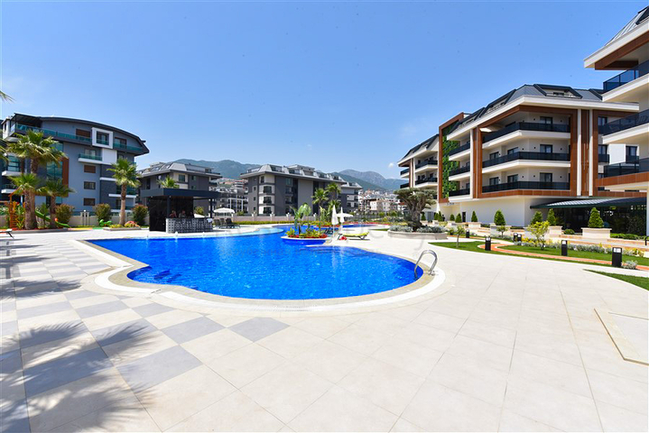 1+1 apartment in the heart of Oba district for rent