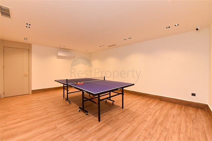 1+1 apartment in the heart of Oba district for rent