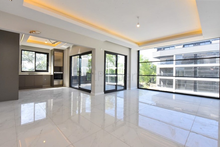 Three bedroom apartment in a prestigious area of Oba