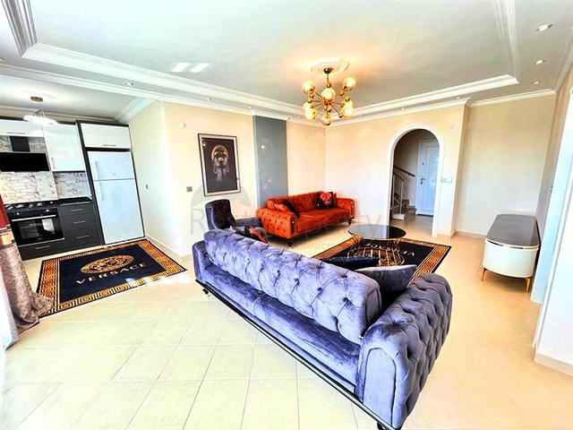 Spacious 3+1 apartment in Avsallar district