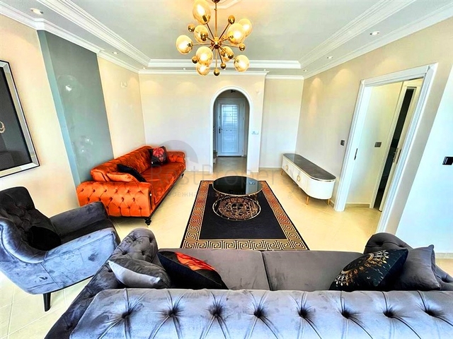 Spacious 3+1 apartment in Avsallar district