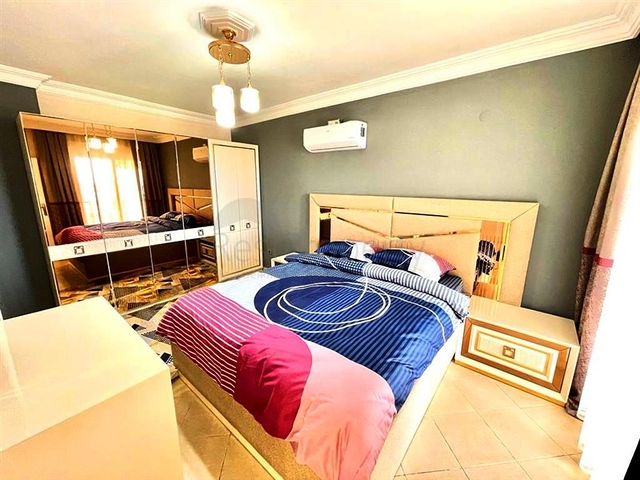 Spacious 3+1 apartment in Avsallar district