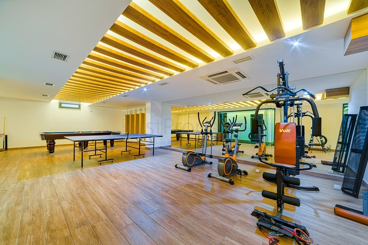 3+1 apartment 150 m from the sea in the center of Alanya