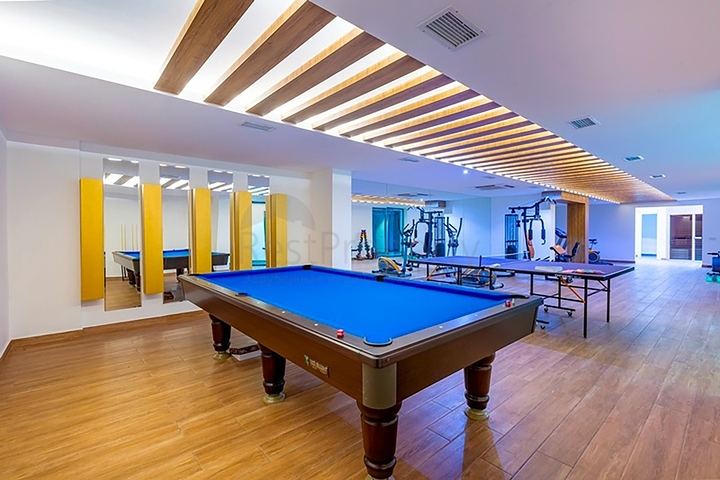 3+1 apartment 150 m from the sea in the center of Alanya