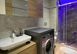 3+1 apartment 150 m from the sea in the center of Alanya