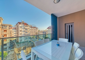 3+1 apartment 150 m from the sea in the center of Alanya