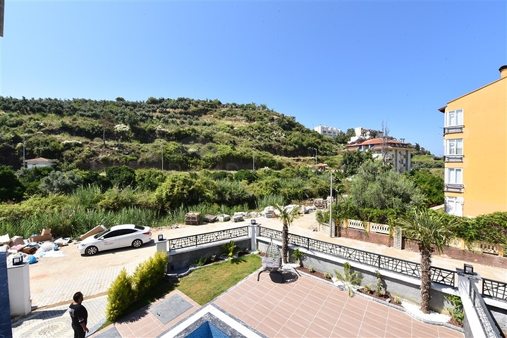 Villa with pool in Avsallar area