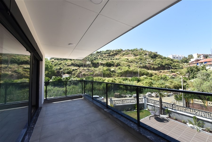 Villa with pool in Avsallar area