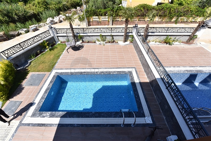 Villa with pool in Avsallar area