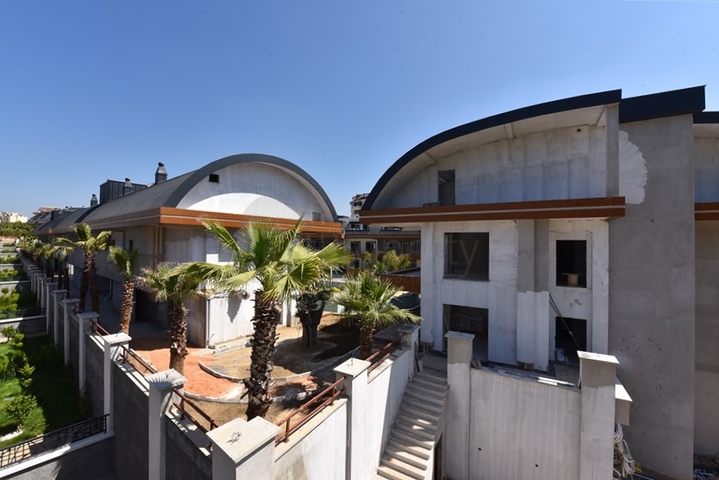 Villa with pool in Avsallar area