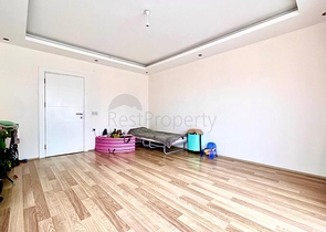 Two two-bedroom apartments for citizenship 200 meters from the sea in the Tosmur area