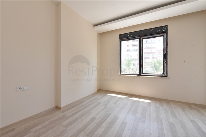 1+1 apartment in a new complex in Tosmur district