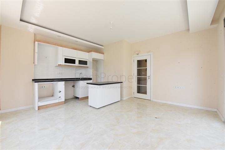 1+1 apartment in a new complex in Tosmur district