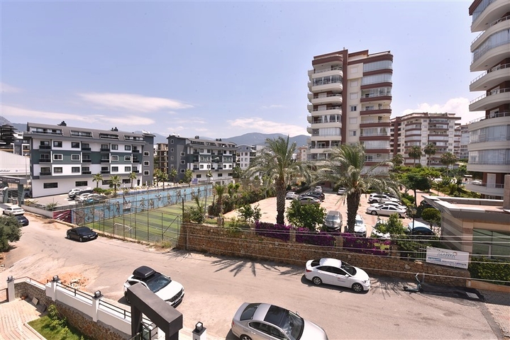 1+1 apartment in a new complex in Tosmur district