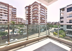 1+1 apartment in a new complex in Tosmur district