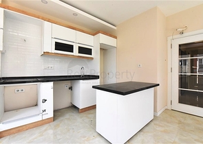 1+1 apartment in a new complex in Tosmur district