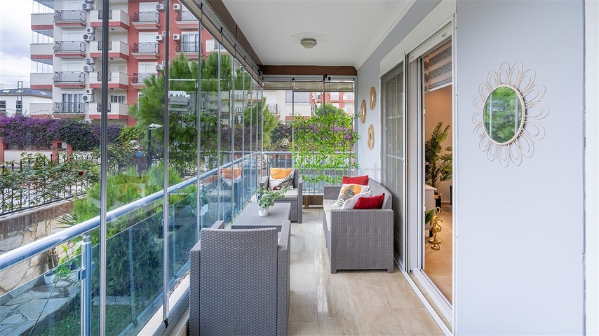 Apartments 2+1 and 4+1 are only 600 m from the sea