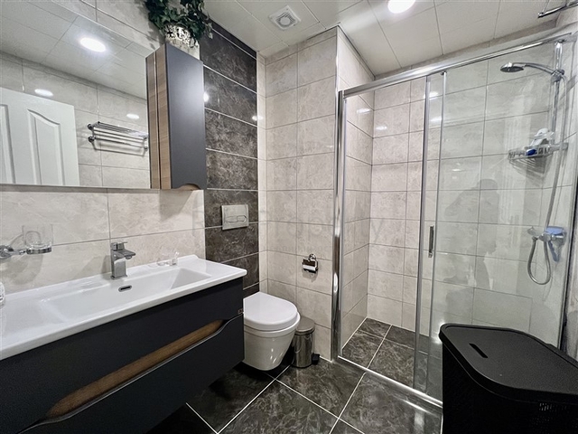 2+1 apartments on a high floor in Mahmutlar