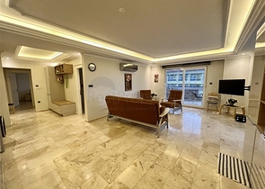 2+1 apartments on a high floor in Mahmutlar