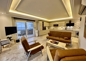 2+1 apartments on a high floor in Mahmutlar