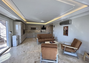 2+1 apartments on a high floor in Mahmutlar