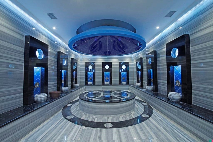 Two-bedroom bright apartment in the Oba area