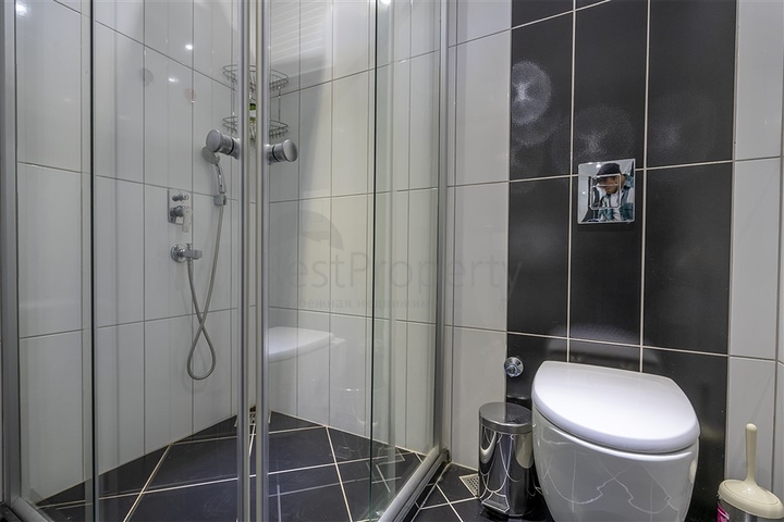 Two-bedroom bright apartment in the Oba area