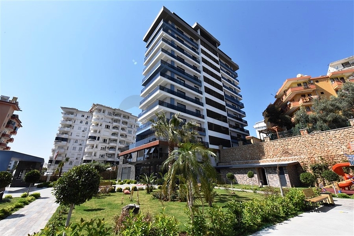 2+1 apartment in a residential complex in Tosmur district