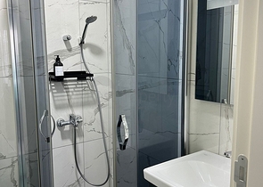 2+1 apartment in a residential complex in Tosmur district