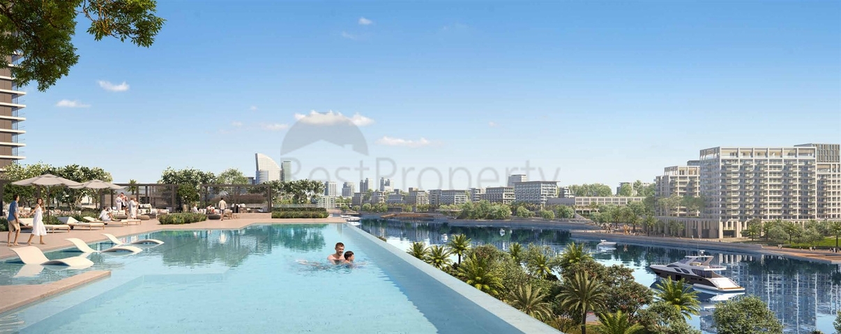 A serene oasis amidst the bustling urban bustle of Dubai Creek