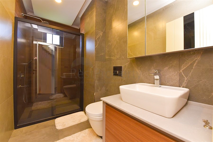 4+1 villa with modern design in the picturesque Kargicak area