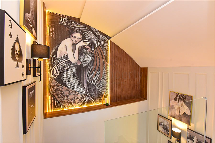 4+1 villa with modern design in the picturesque Kargicak area