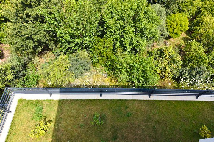 4+1 villa with modern design in the picturesque Kargicak area