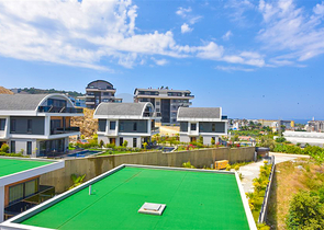 4+1 villa with modern design in the picturesque Kargicak area