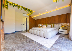 4+1 villa with modern design in the picturesque Kargicak area