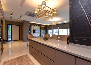 4+1 villa with modern design in the picturesque Kargicak area