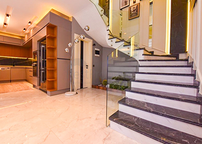 4+1 villa with modern design in the picturesque Kargicak area