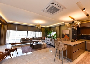 4+1 villa with modern design in the picturesque Kargicak area