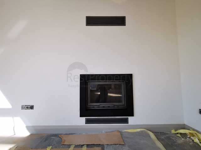 Villas in the picturesque area of Turkbukyu, surrounded by dense greenery. 