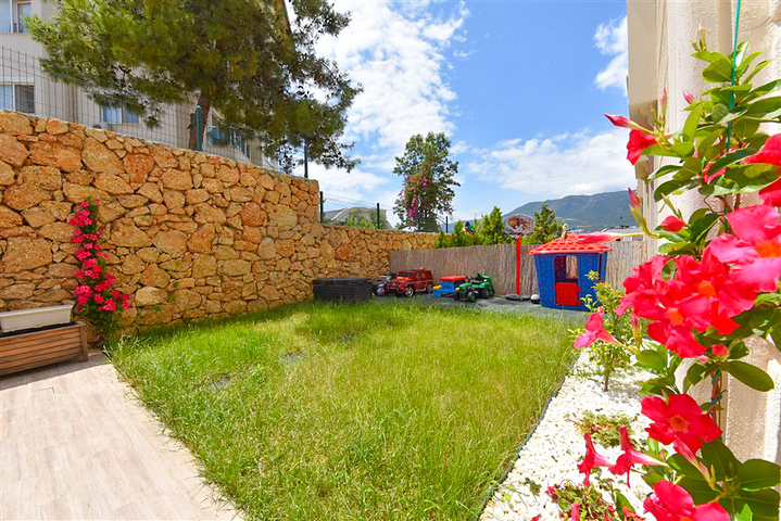 Duplex apartment 3+1 with private garden