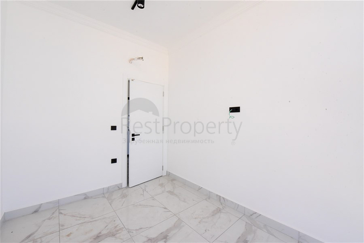 Apartment 1+1, in the Oba area.