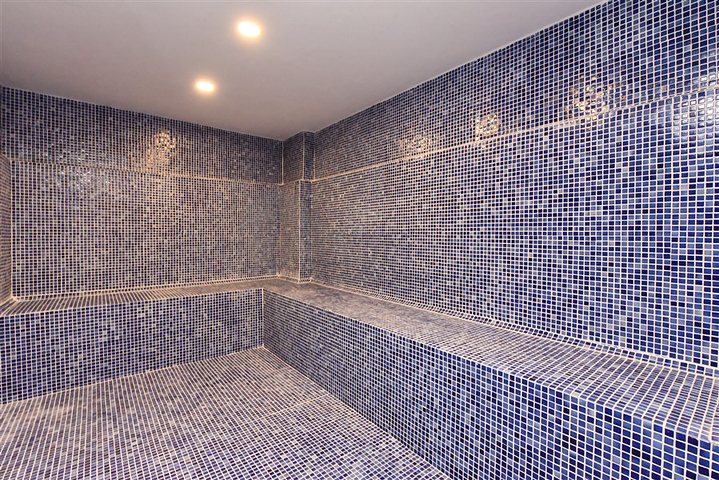 Apartment 1+1, in the Oba area.