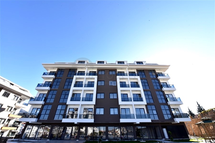 Apartment 1+1, in the Oba area.