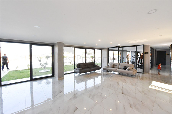 Apartment 1+1, in the Oba area.