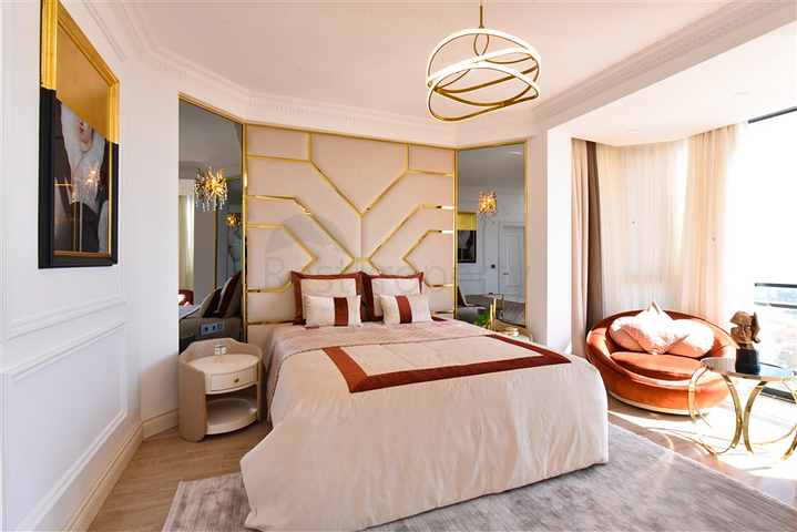 Designer renovated villa 5+1