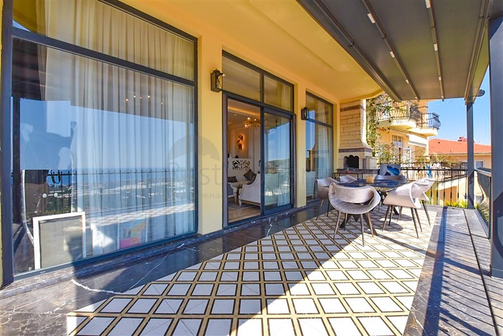 Designer renovated villa 5+1