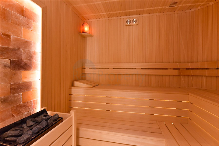 Designer renovated villa 5+1