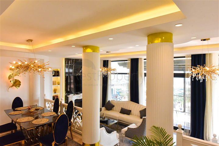 Designer renovated villa 5+1