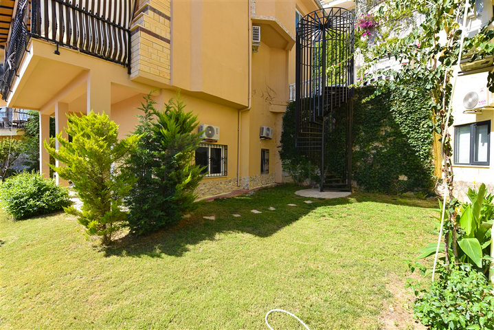 Designer renovated villa 5+1