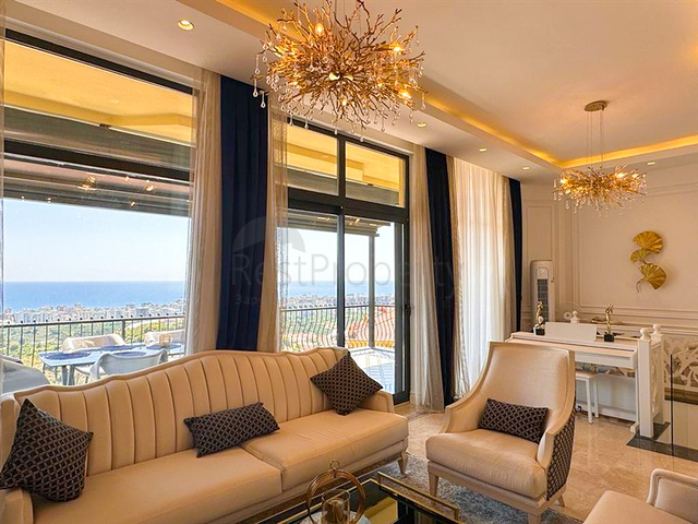 Designer renovated villa 5+1